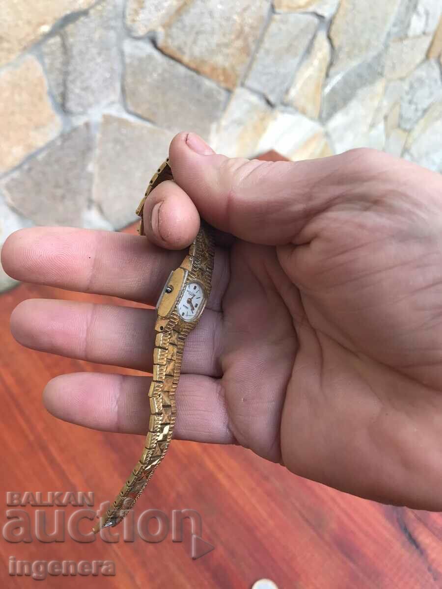 Delivery of "CHAIKA" CLOCK "CHAIKA" GOLD PLATES NOT WORKING