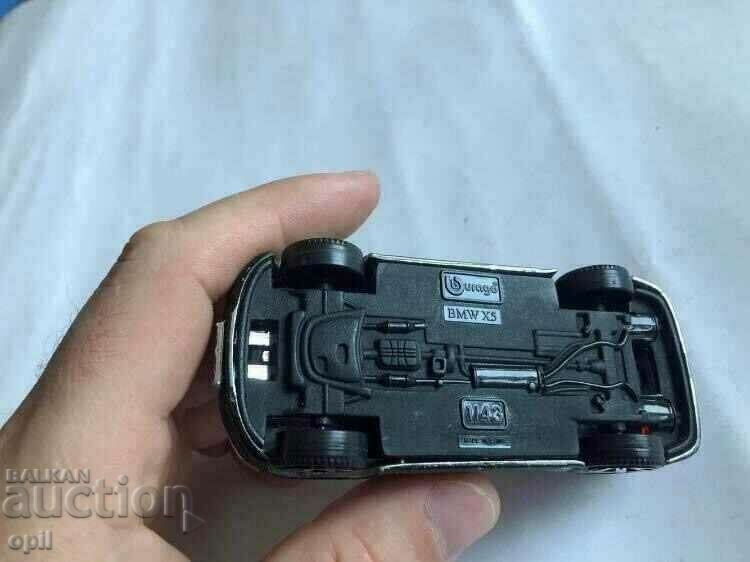 Licitație Burago BMW X5 Licitație Burago BMW X5