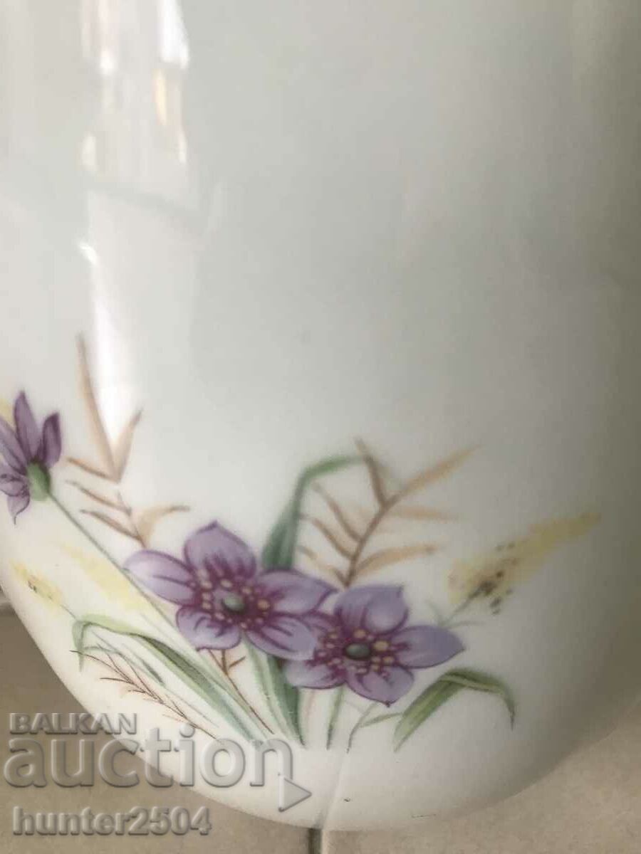 Jug-20/10 cm, BG with price 24.95 BGN | € 12.76 Jug-20/10 cm, BG with price 24.95 BGN | € 12.76