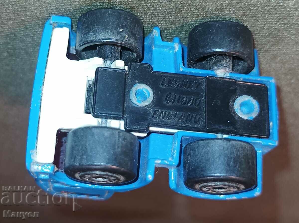 Selling a Matchbox. - 6 Selling a Matchbox. - 6