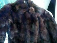 много красив палто 4истои нов 100% естествен косъм