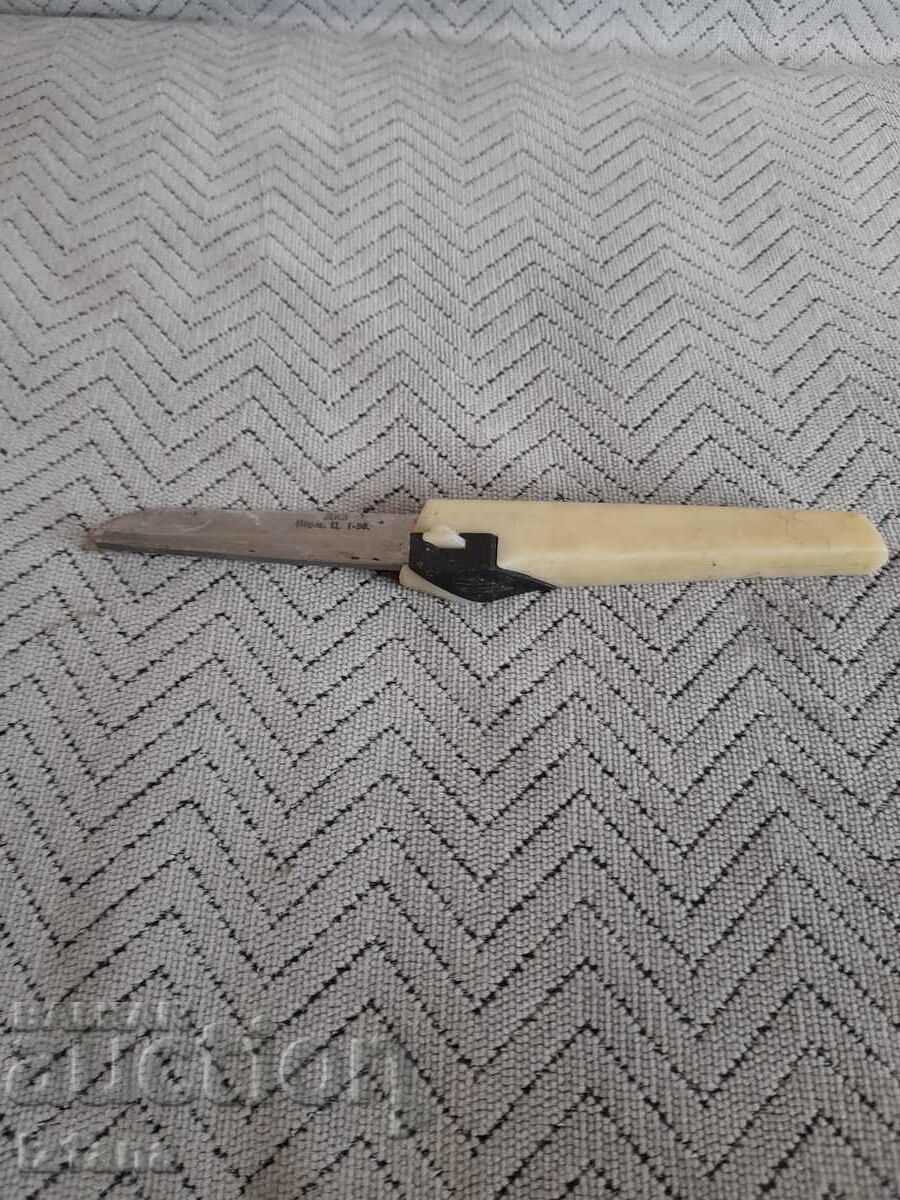 Old kitchen cutting tool, knife
