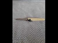 Стар кухненски инструмент за рязане,нож