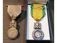 Set of PSV medals.
