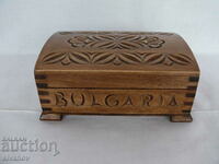 Interesting old wooden jewelry box #1972