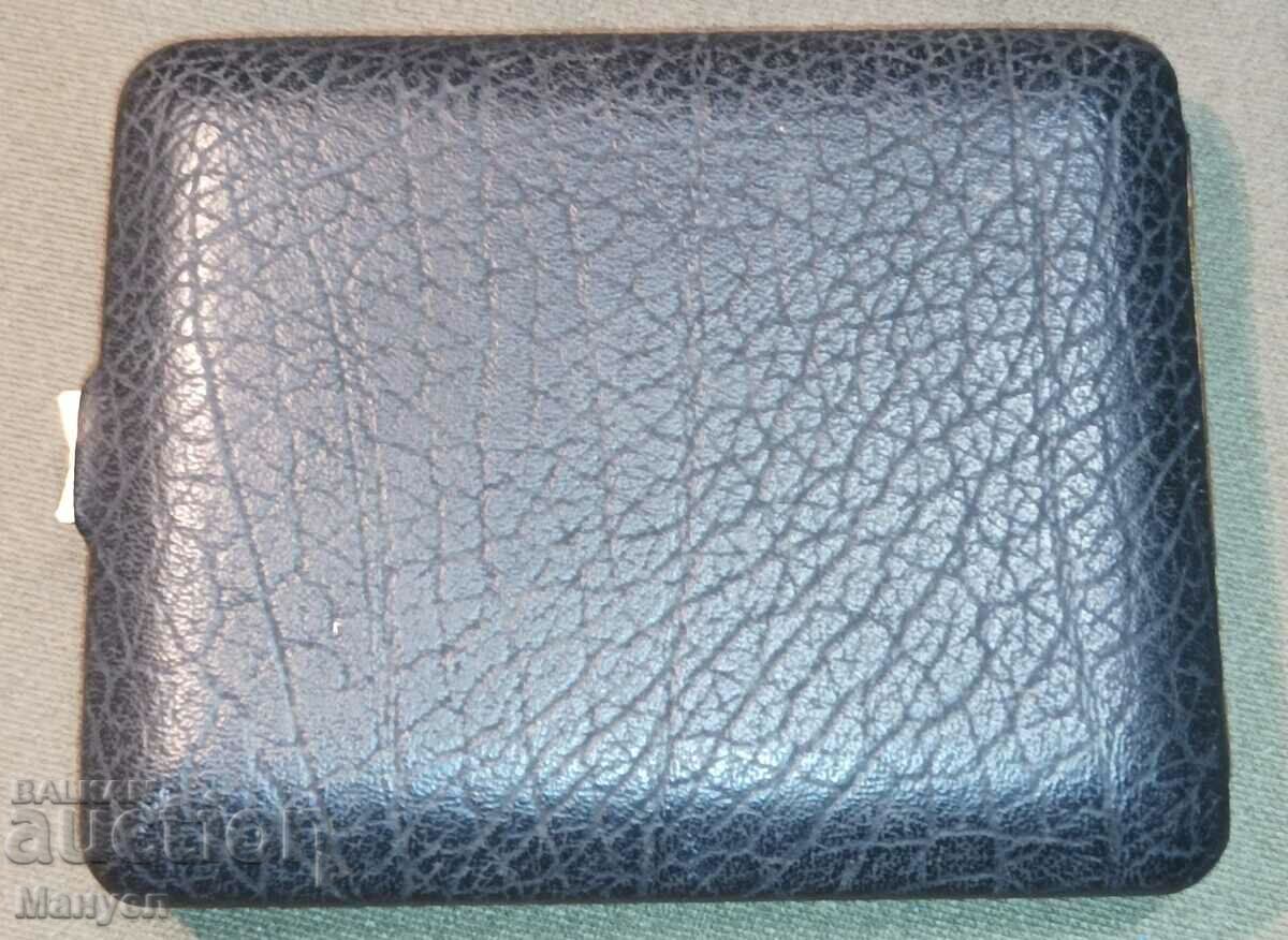 Old luxury "Tremblay" snuff box. with price 69.90 BGN | € 35.74 Old luxury "Tremblay" snuff box. with price 69.90 BGN | € 35.74