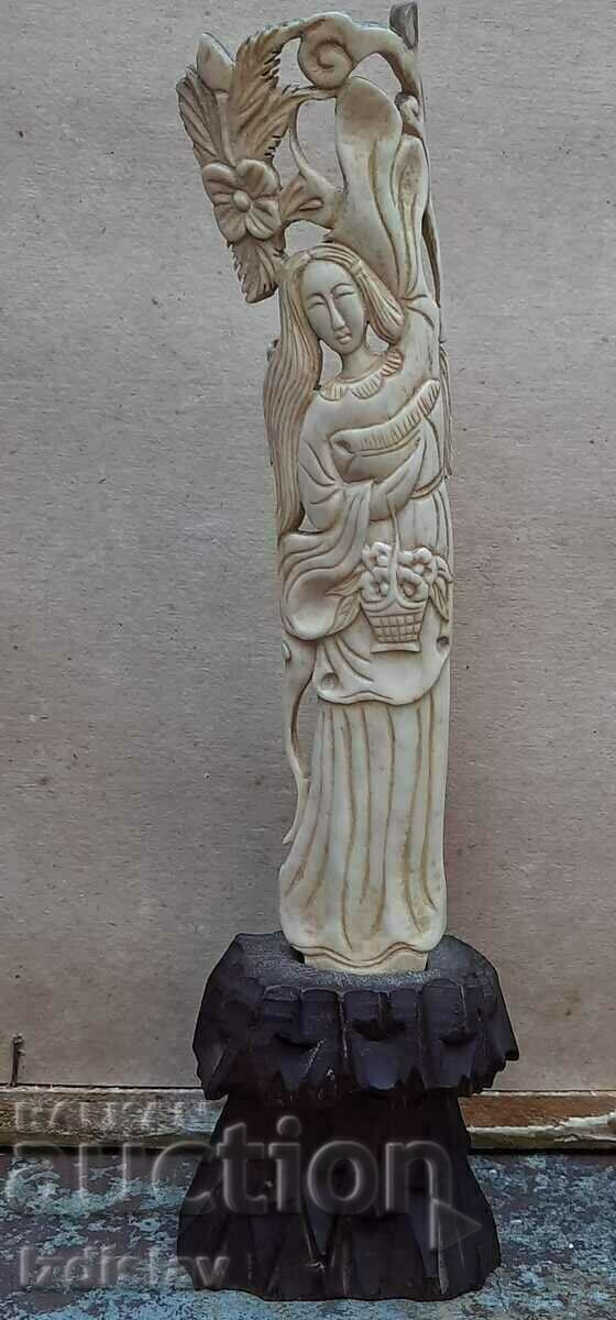 Figura de os sculptată fin - 5