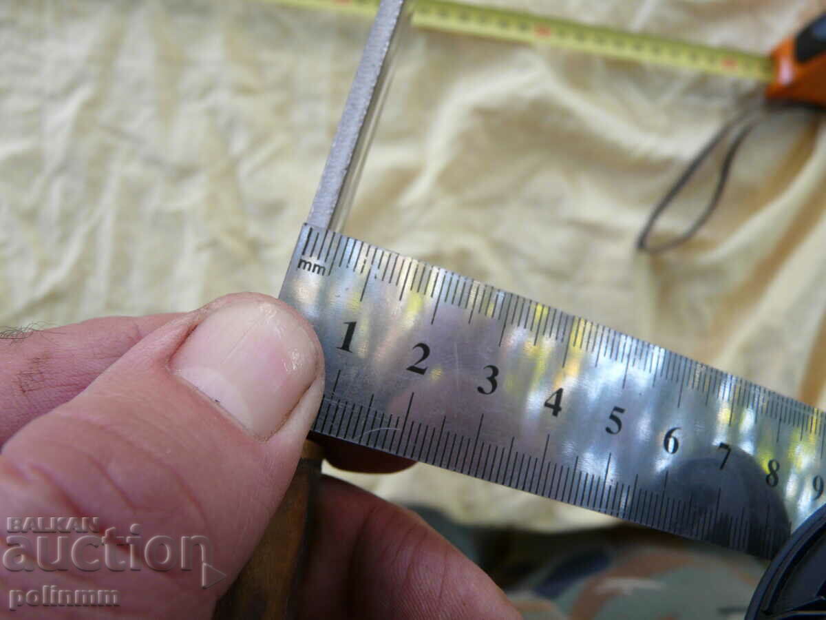 Auction Old hunting knife - 125 Auction Old hunting knife - 125