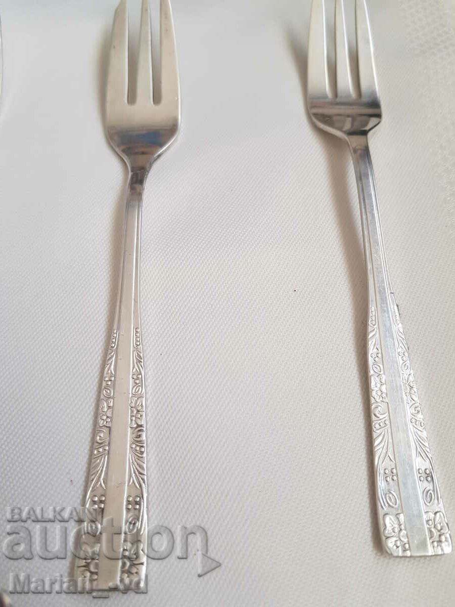 Δημοπρασία Ρωσικά επάργυρα μαχαιροπίρουνα Δημοπρασία Ρωσικά επάργυρα μαχαιροπίρουνα