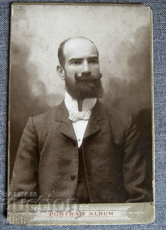Сливен портретна фотография стара снимка твърд картон