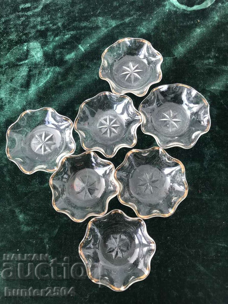 Farfurii de gem - 8,5 cm, 7 buc