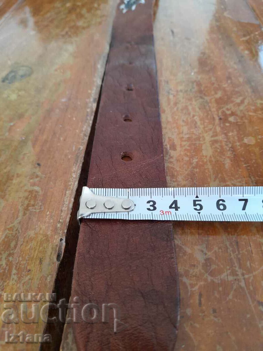 Cureaua de piele pentru femei in varsta - 6