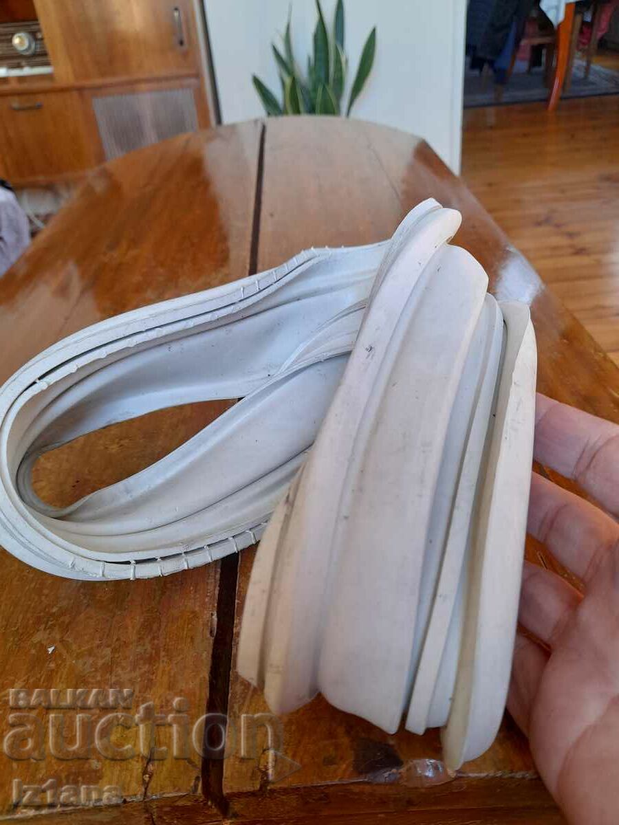 Delivery of Old washing machine seal