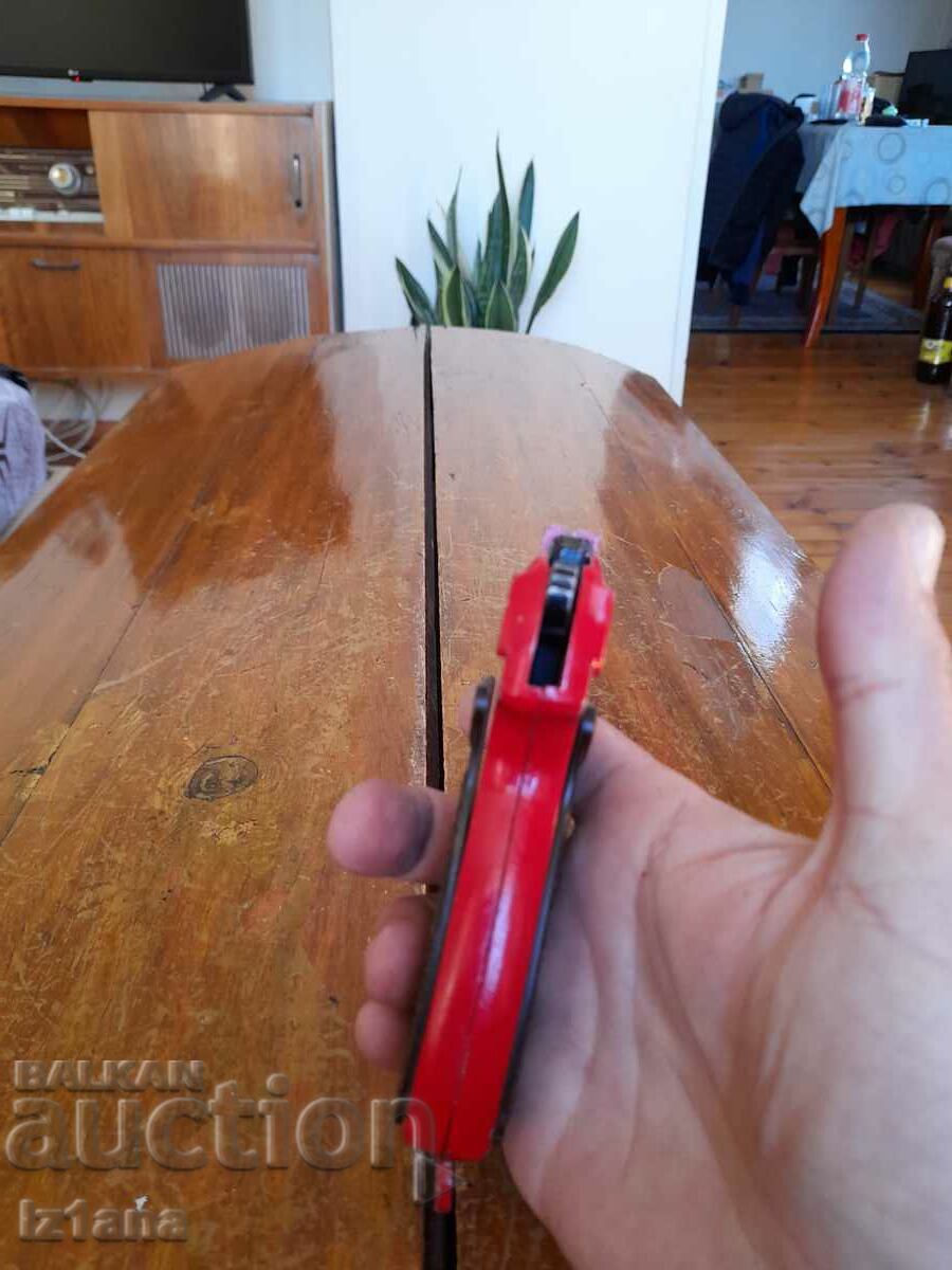 Delivery of Old shotgun Delivery of Old shotgun