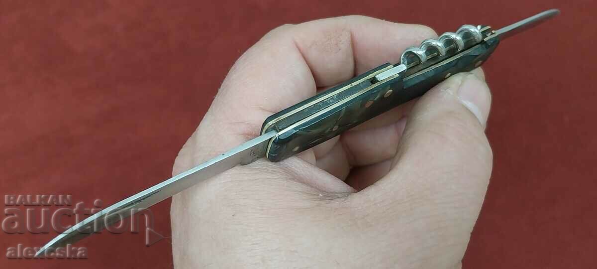 Delivery of Thorn social knife Delivery of Thorn social knife