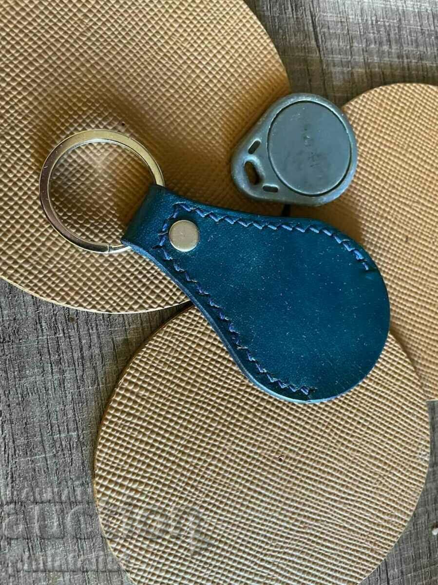 Leather key ring with a place for a chip, red - 5 Leather key ring with a place for a chip, red - 5