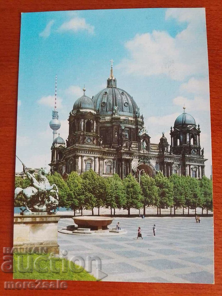 Картичка  - BERLIN DDR - БЕРЛИН КАТЕДРАЛАТА