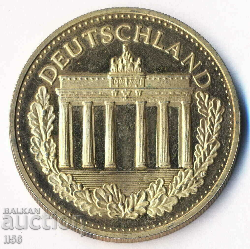 Germania - Zidul Berlinului cu preț 9.00 BGN | € 4.60 Germania - Zidul Berlinului cu preț 9.00 BGN | € 4.60