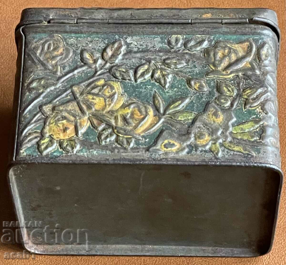 Delivery of Box TEA Tea Alexey Gubkina. A. Kuznetsov and Co. 1917 Delivery of Box TEA Tea Alexey Gubkina. A. Kuznetsov and Co. 1917