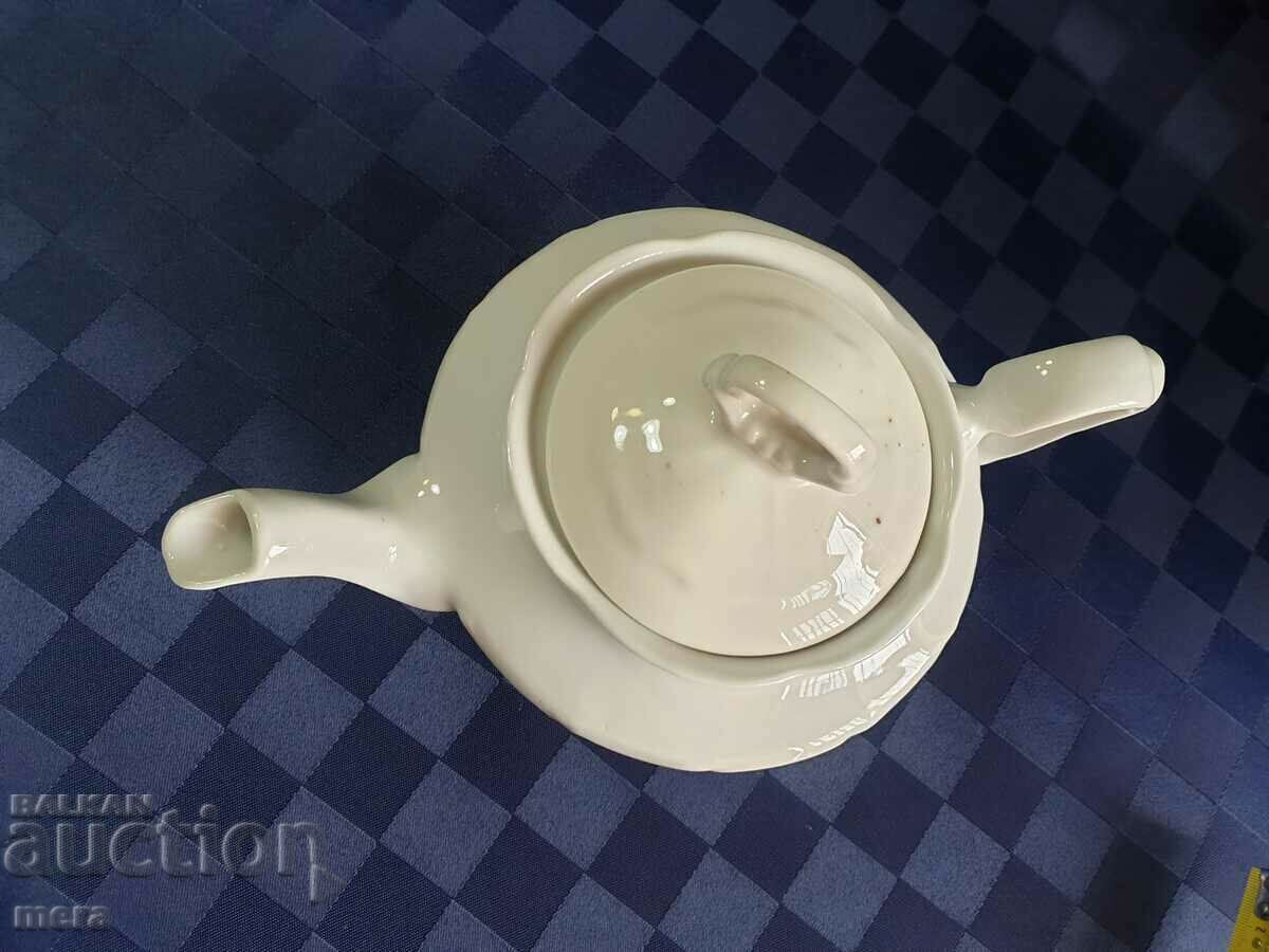 Auction Baroque porcelain Bulgarian teapot - Stalin - Vidin - 1956 Auction Baroque porcelain Bulgarian teapot - Stalin - Vidin - 1956