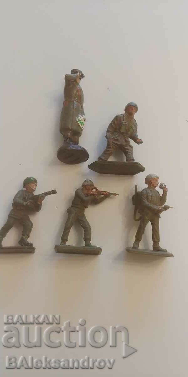 Lot of old hand painted soldiers