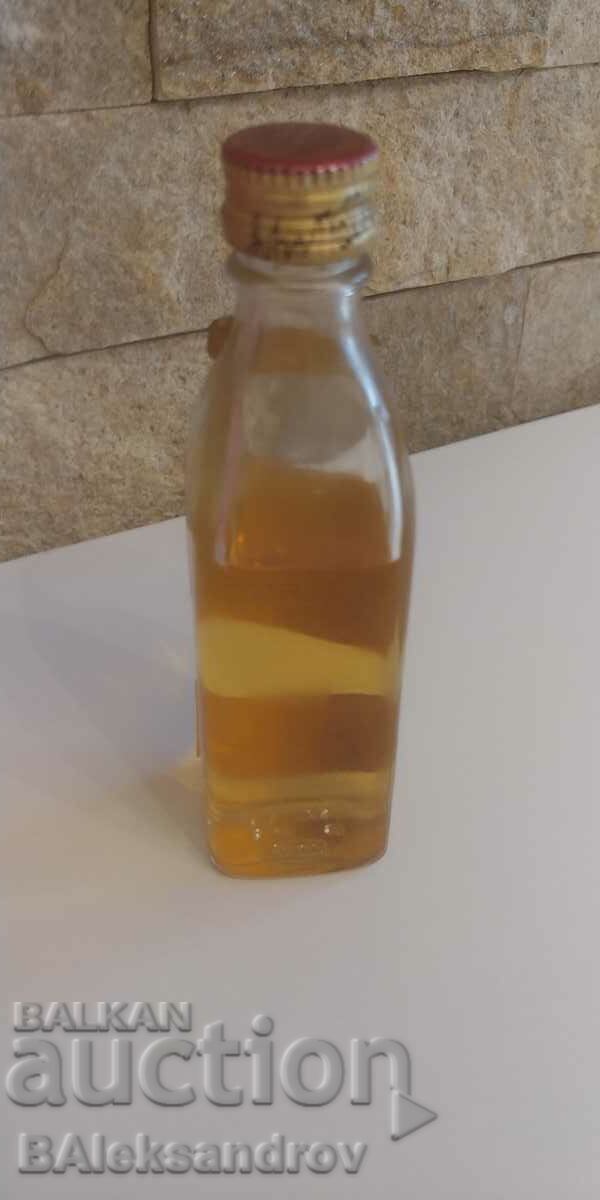 Unwrapped mini bottle for collection - 6 Unwrapped mini bottle for collection - 6