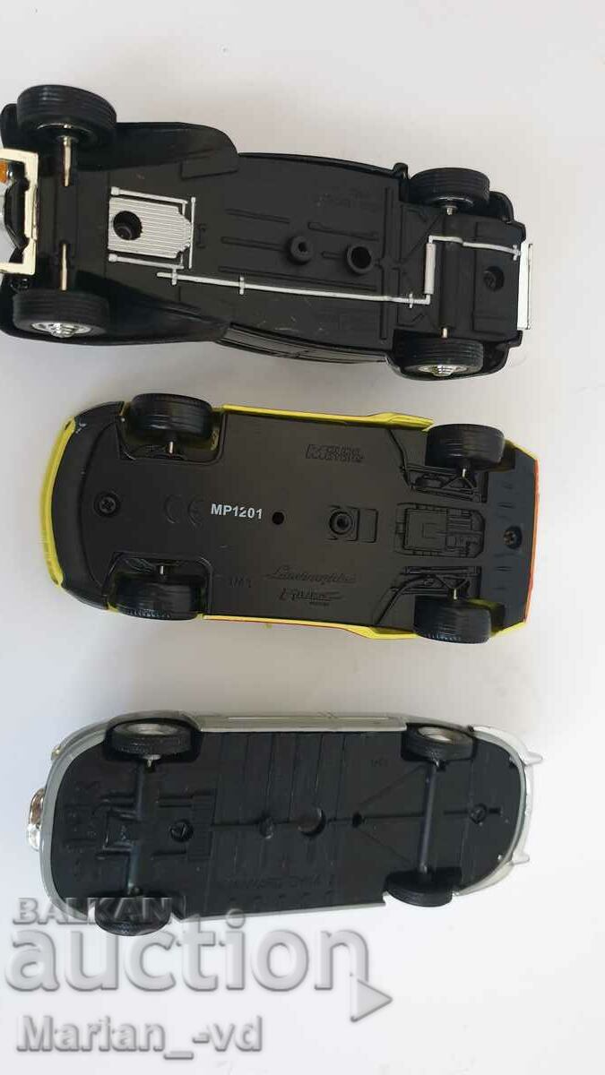 Auction Three old collector's carts Auction Three old collector's carts