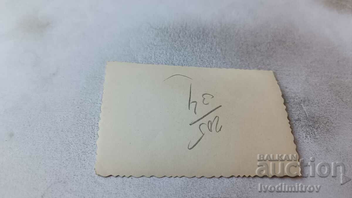 Photo Sofia A young man and a young girl on a walk with price 2.45 BGN | € 1.25 Photo Sofia A young man and a young girl on a walk with price 2.45 BGN | € 1.25