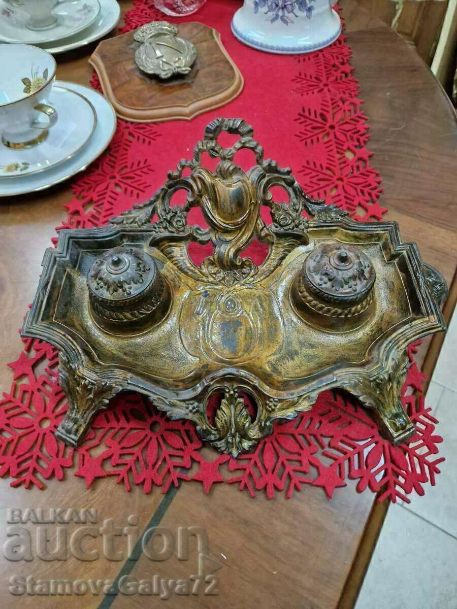 A beautiful antique French inkstand with price 229.00 BGN | € 117.09 A beautiful antique French inkstand with price 229.00 BGN | € 117.09