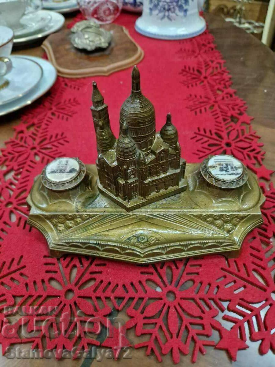 Auction A wonderful antique French bronze inkwell Auction A wonderful antique French bronze inkwell