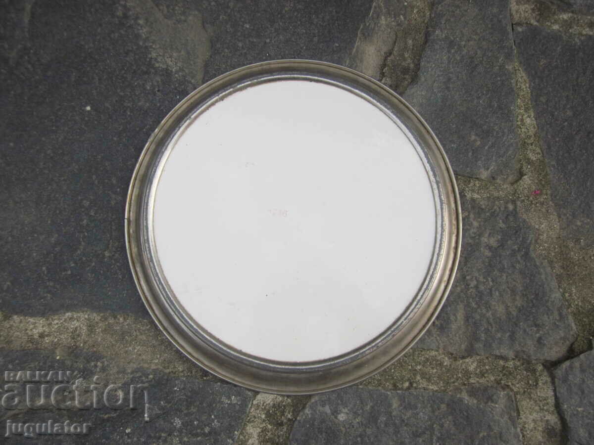 Delivery of vintage old German porcelain tray Delivery of vintage old German porcelain tray