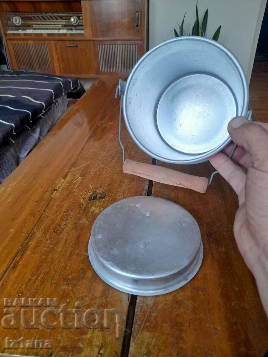 Auction Old aluminum kettle, rubber Auction Old aluminum kettle, rubber