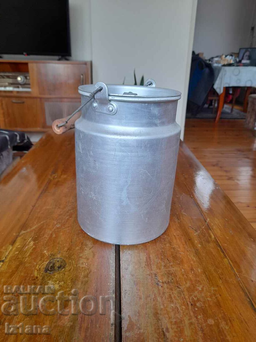 Old aluminum kettle, rubber