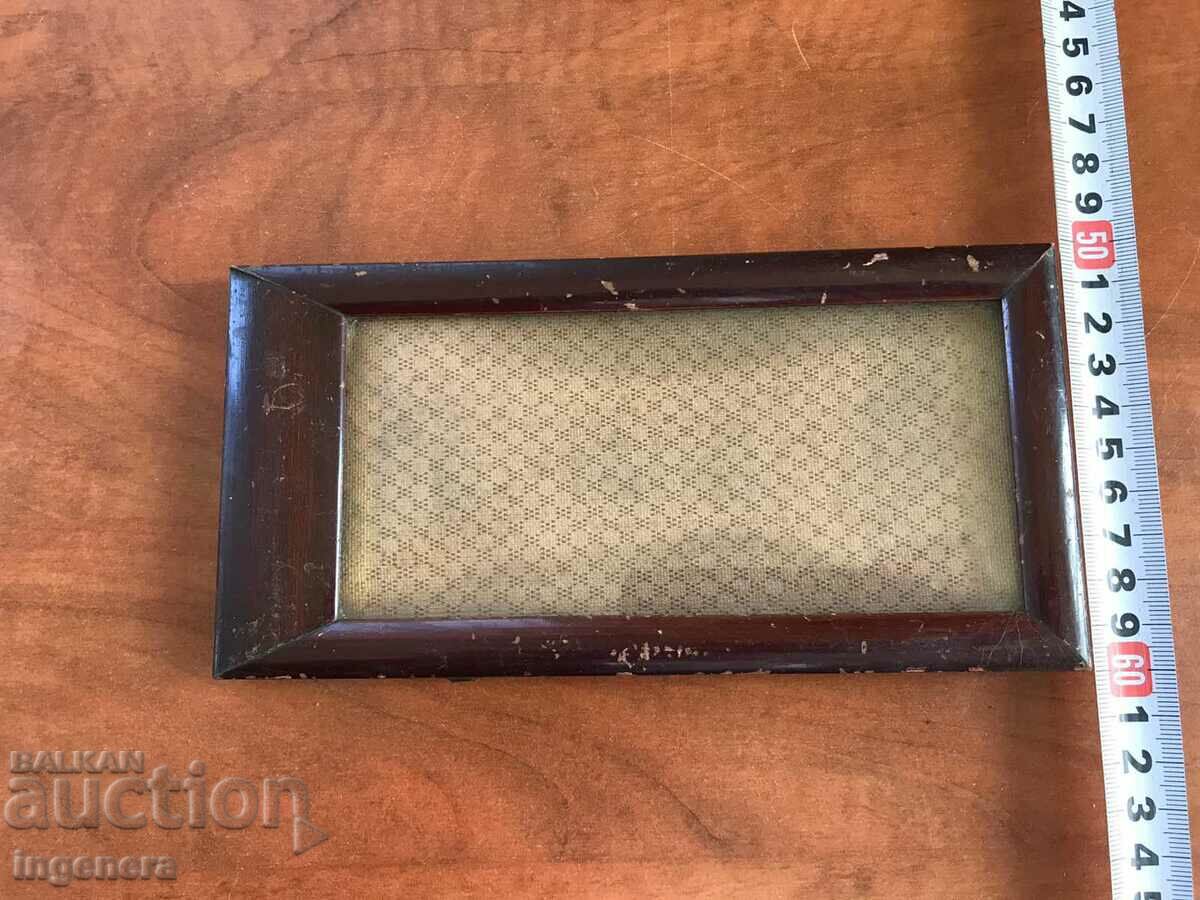 Auction  WOOD GLASS FRAME FOR PHOTO OR PICTURE-ANTIQUE