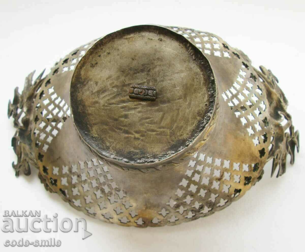 Delivery of Unique old renaissance vessel silver minted ethnography Delivery of Unique old renaissance vessel silver minted ethnography