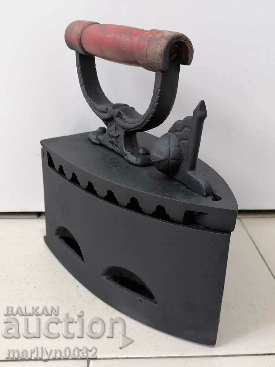 Доставка на Ютия на жар 40-те год Червено знаме петолъчка