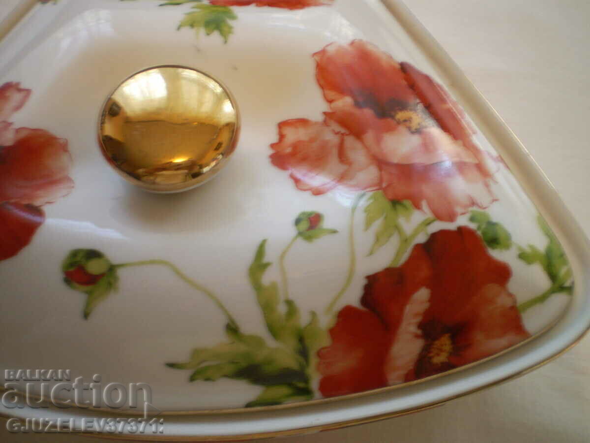 Delivery of Kingensin Porcelain Vintage Bowl with Poppies Flower Lid Delivery of Kingensin Porcelain Vintage Bowl with Poppies Flower Lid