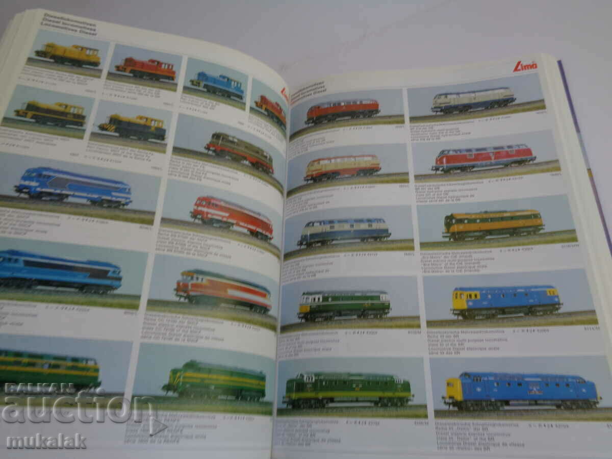 RAILWAY MODEL TRAIN WAGON BOOK CATALOG SCALE HO ,TT, N, Z - 6 RAILWAY MODEL TRAIN WAGON BOOK CATALOG SCALE HO ,TT, N, Z - 6