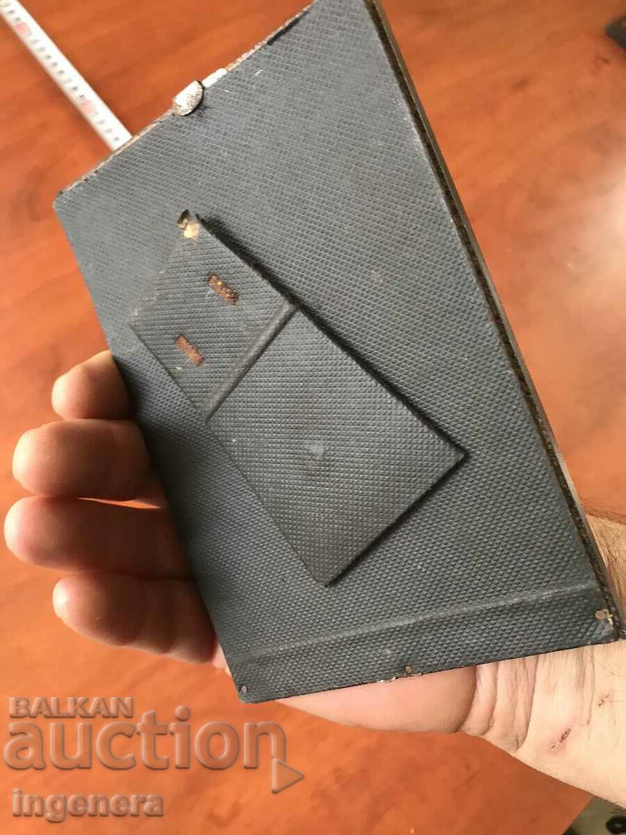 WOOD GLASS FRAME FOR PHOTO OR PICTURE-ANTIQUE - 5 WOOD GLASS FRAME FOR PHOTO OR PICTURE-ANTIQUE - 5