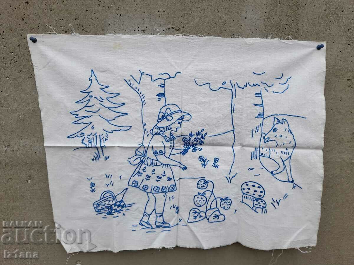 Vintage embroidered pillowcase with price 22.00 BGN | € 11.25 Vintage embroidered pillowcase with price 22.00 BGN | € 11.25