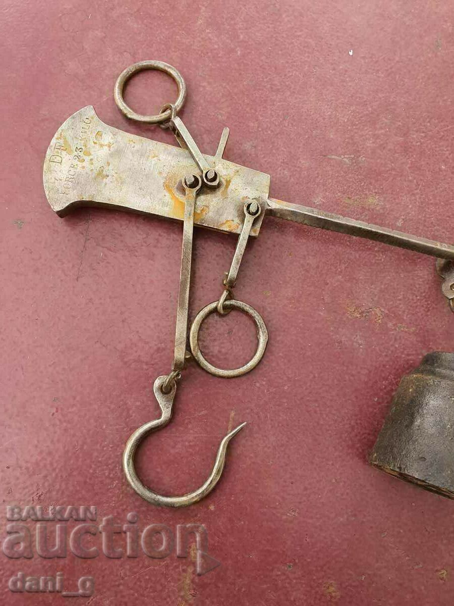 Delivery of Antique scale authentic Delivery of Antique scale authentic