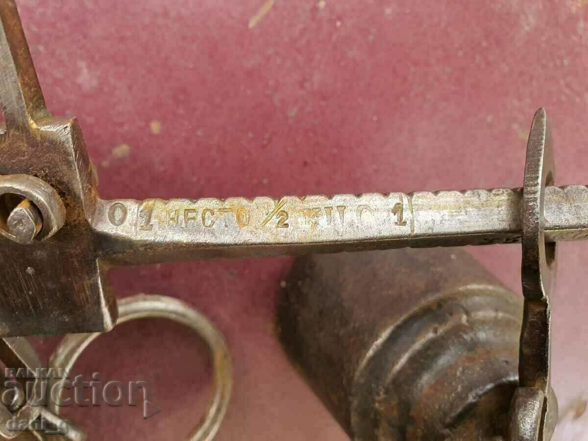 Auction  Antique scale authentic