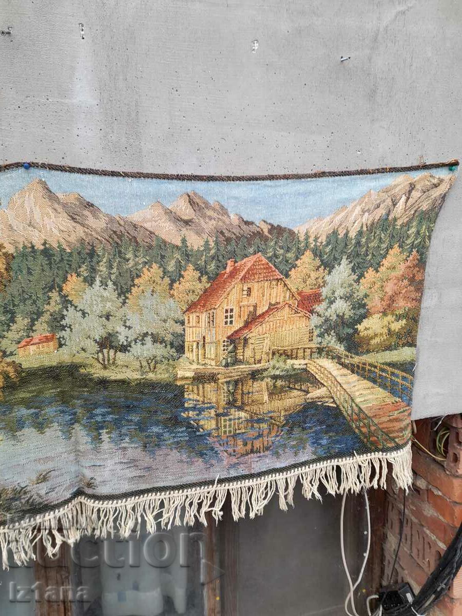 Delivery of Antique carpet, wall covering