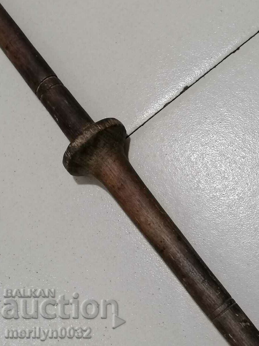 Vechi sculptat hurka din lemn primitiv - 6