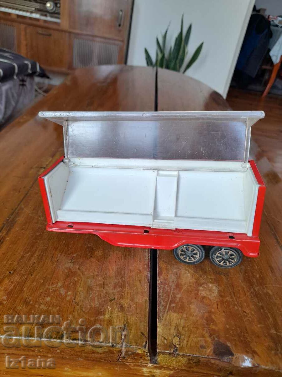 Παλιό ρυμουλκούμενο φορτηγού αναψυκτικών - 6 Παλιό ρυμουλκούμενο φορτηγού αναψυκτικών - 6