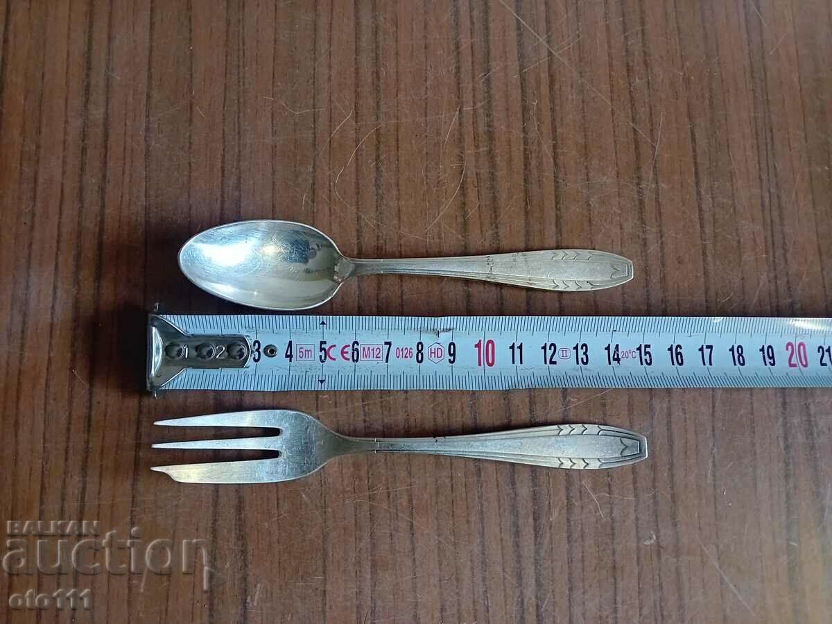 SET OF SILVER PLATED CUTLERY - 12 pieces - 6