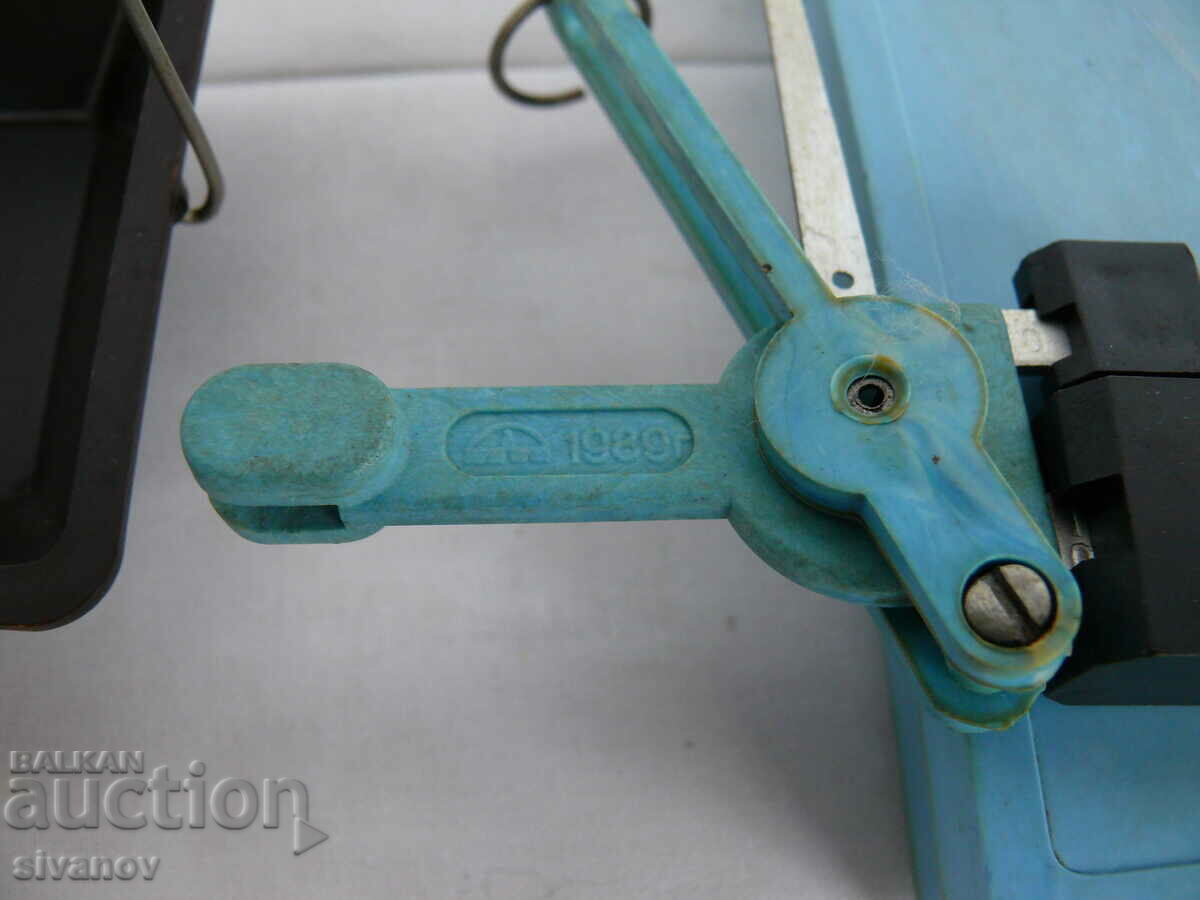 Interesting old scale from 1 to 50g USSR #2075 with price 19.99 BGN | € 10.22 Interesting old scale from 1 to 50g USSR #2075 with price 19.99 BGN | € 10.22