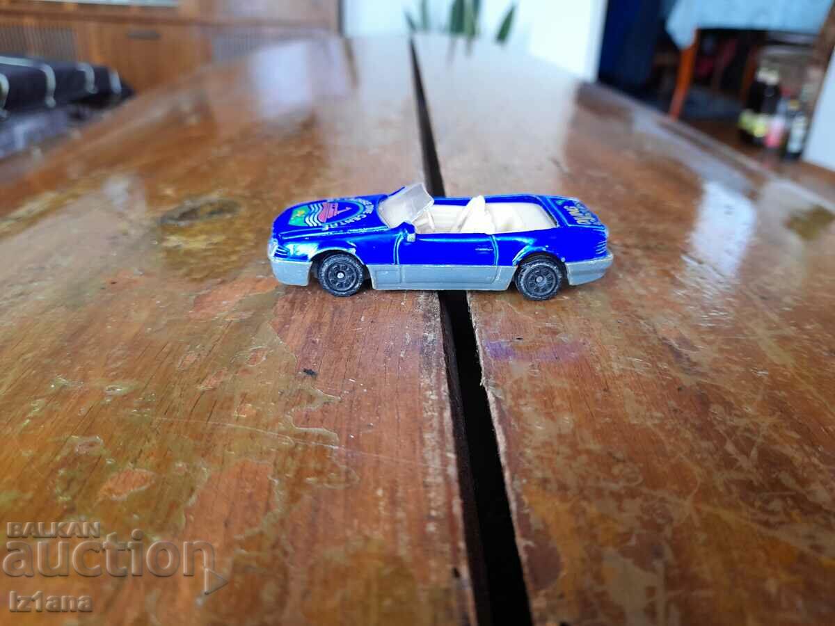 Licitație Mașină veche, cărucior