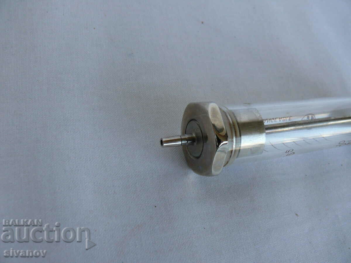 Livrarea Interesantă veche seringă de sticlă CHIRANA #2110 Livrarea Interesantă veche seringă de sticlă CHIRANA #2110