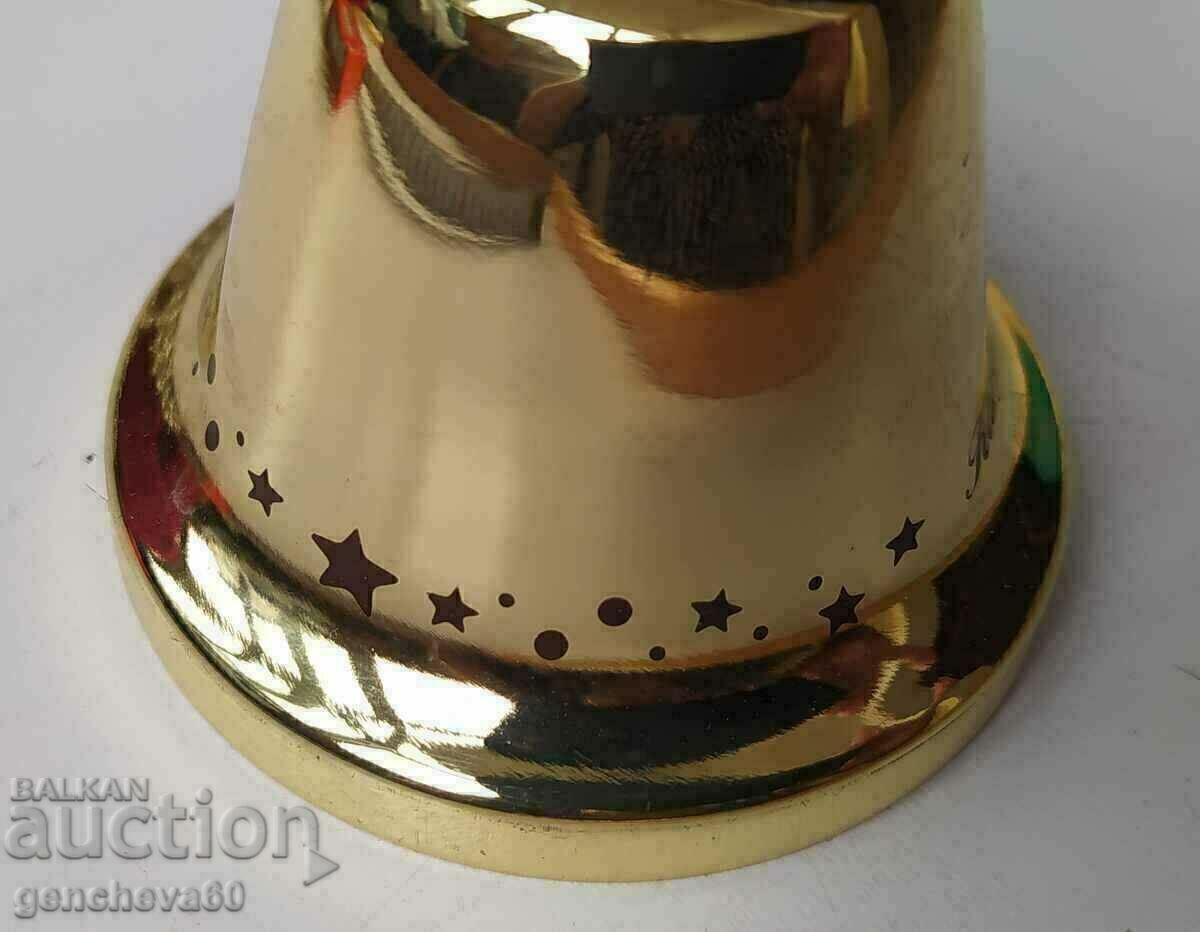 Auction Golden bell bell Auction Golden bell bell
